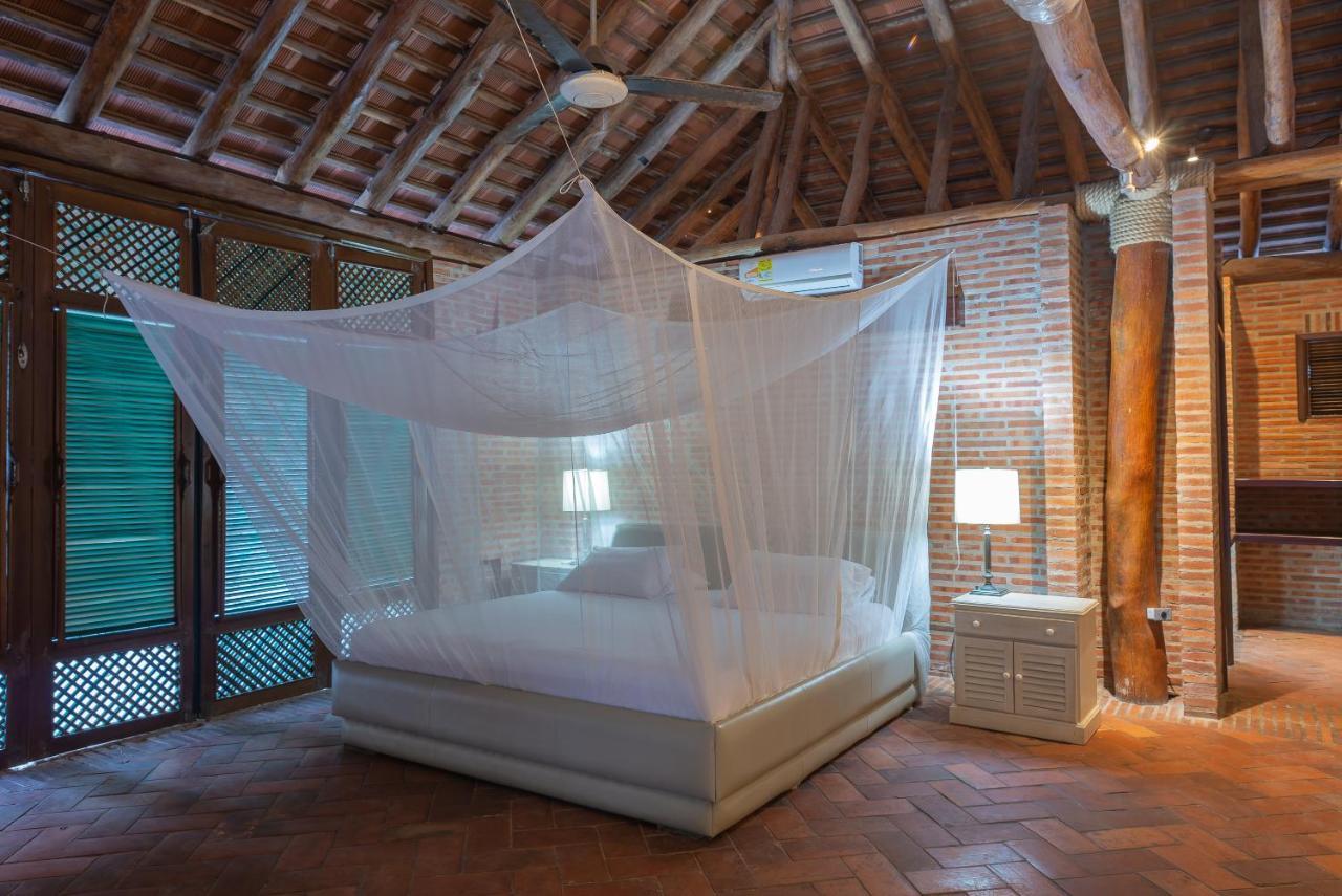 Castillete Hotel & Beach Club Тьерра-Бомба Экстерьер фото